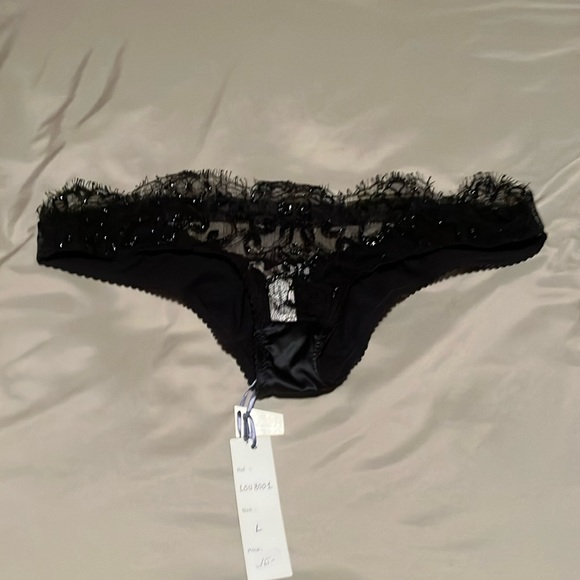 Les Jupons De Tess - Picture 1 of 10